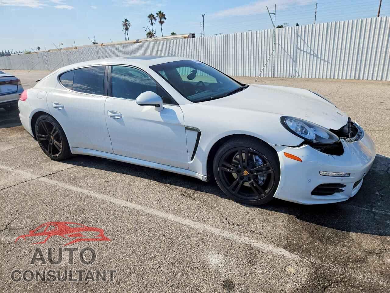 PORSCHE PANAMERA 2015 - WP0AA2A75FL002455