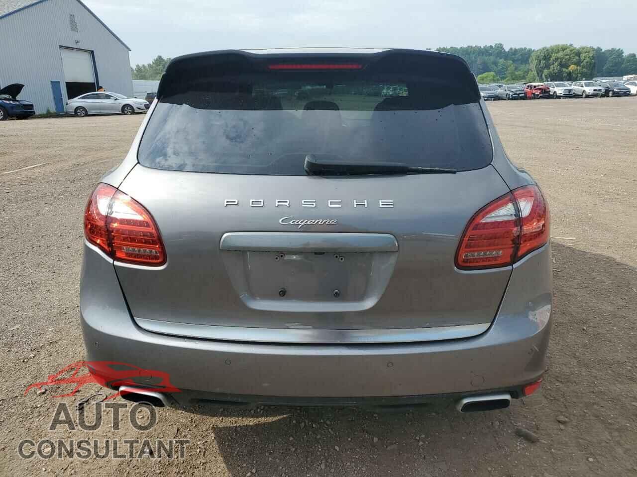 PORSCHE CAYENNE 2013 - WP1AA2A20DLA00497