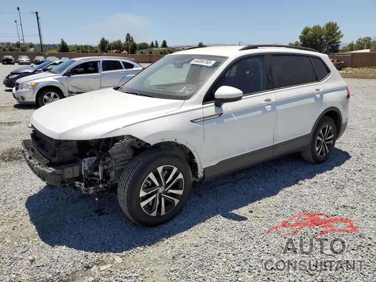 VOLKSWAGEN TIGUAN 2022 - 3VV1B7AX0NM080036