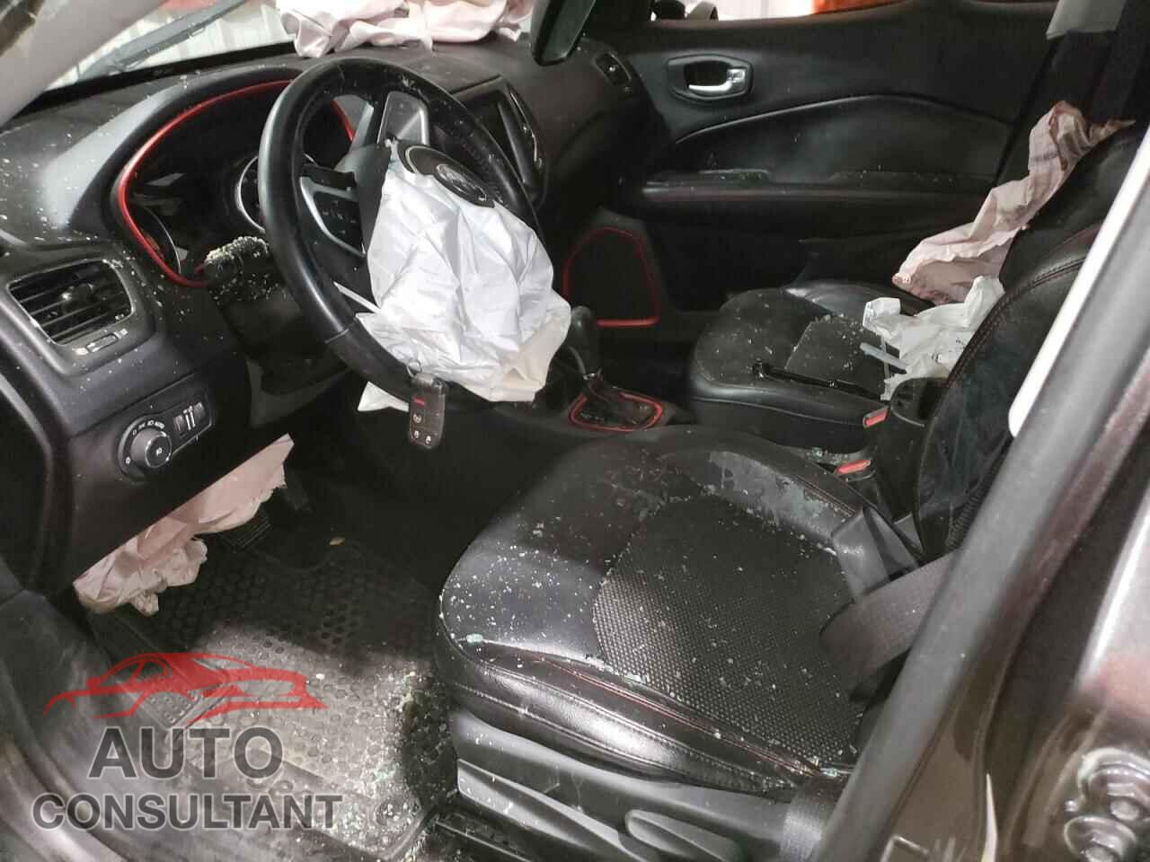 JEEP COMPASS 2020 - 3C4NJDDB0LT137601