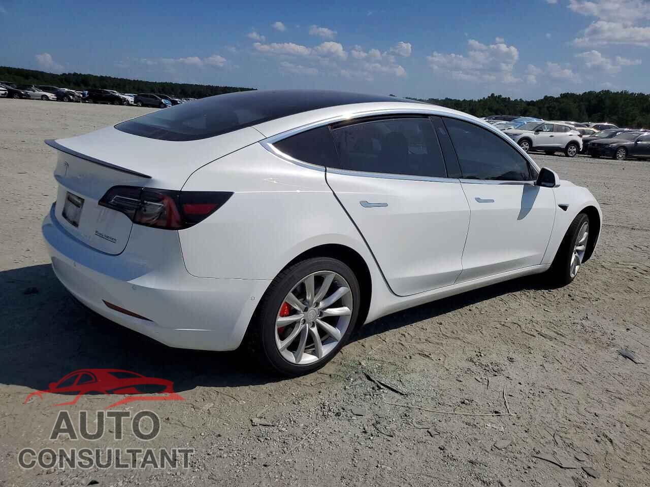 TESLA MODEL 3 2018 - 5YJ3E1EB5JF106591