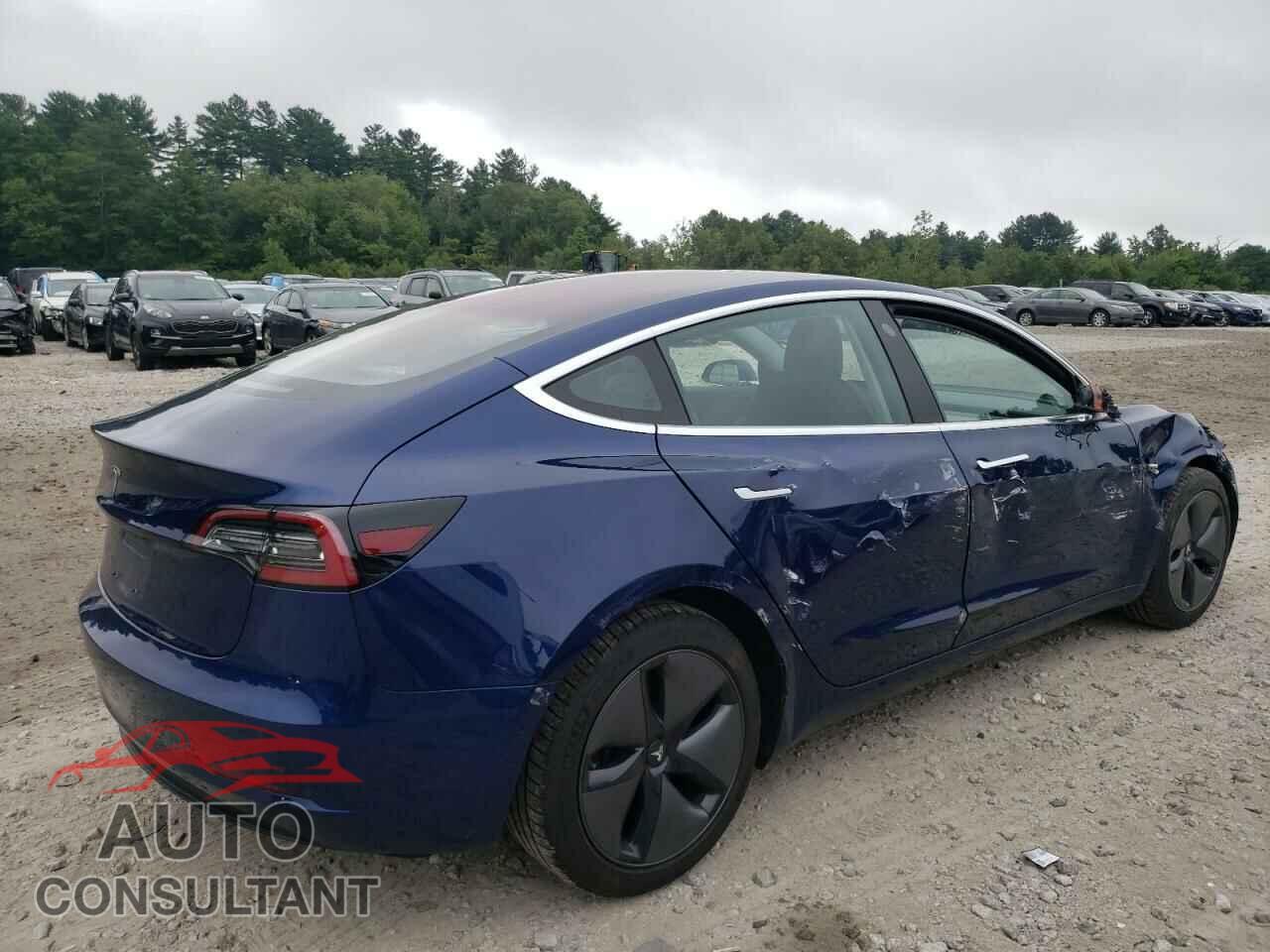TESLA MODEL 3 2018 - 5YJ3E1EA4JF027095