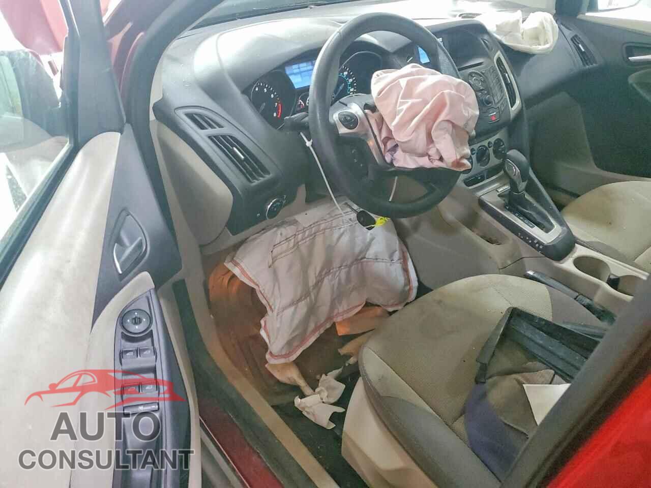 FORD FOCUS 2014 - 1FADP3F28EL435173