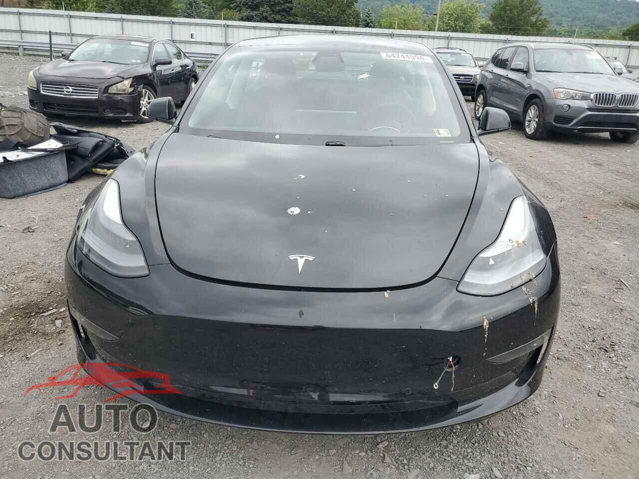 TESLA MODEL 3 2021 - 5YJ3E1EB4MF054603