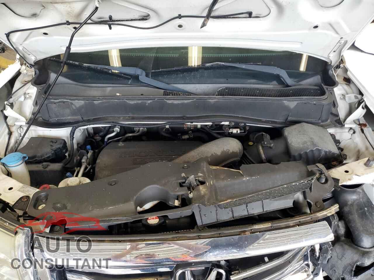 HONDA PILOT 2013 - 5FNYF4H53DB057258