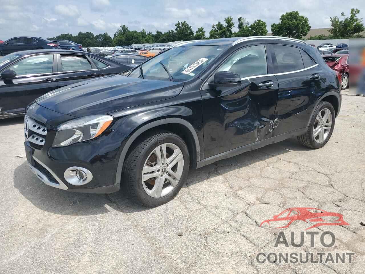 MERCEDES-BENZ GLA-CLASS 2019 - WDCTG4GB3KJ587406