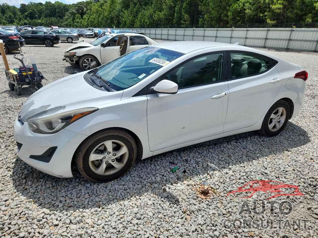 HYUNDAI ELANTRA 2015 - 5NPDH4AE8FH589371