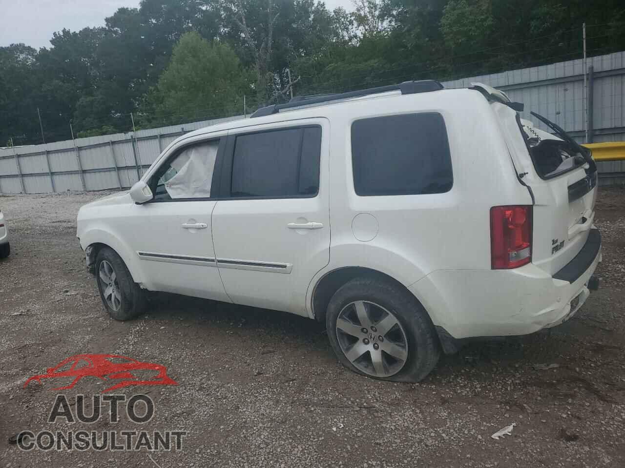 HONDA PILOT 2013 - 5FNYF3H95DB027045