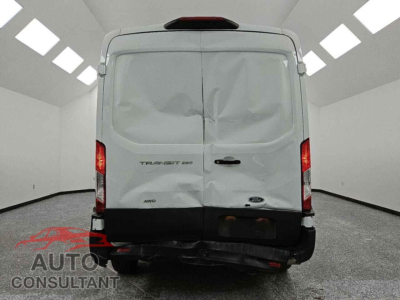 FORD TRANSIT 2023 - 1FTBR2C84PKB38537