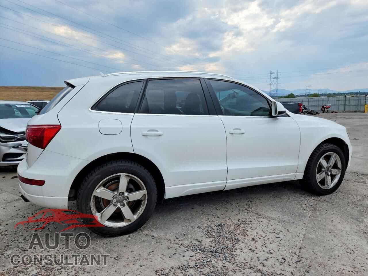 AUDI Q5 2012 - WA1LFAFP7CA113331