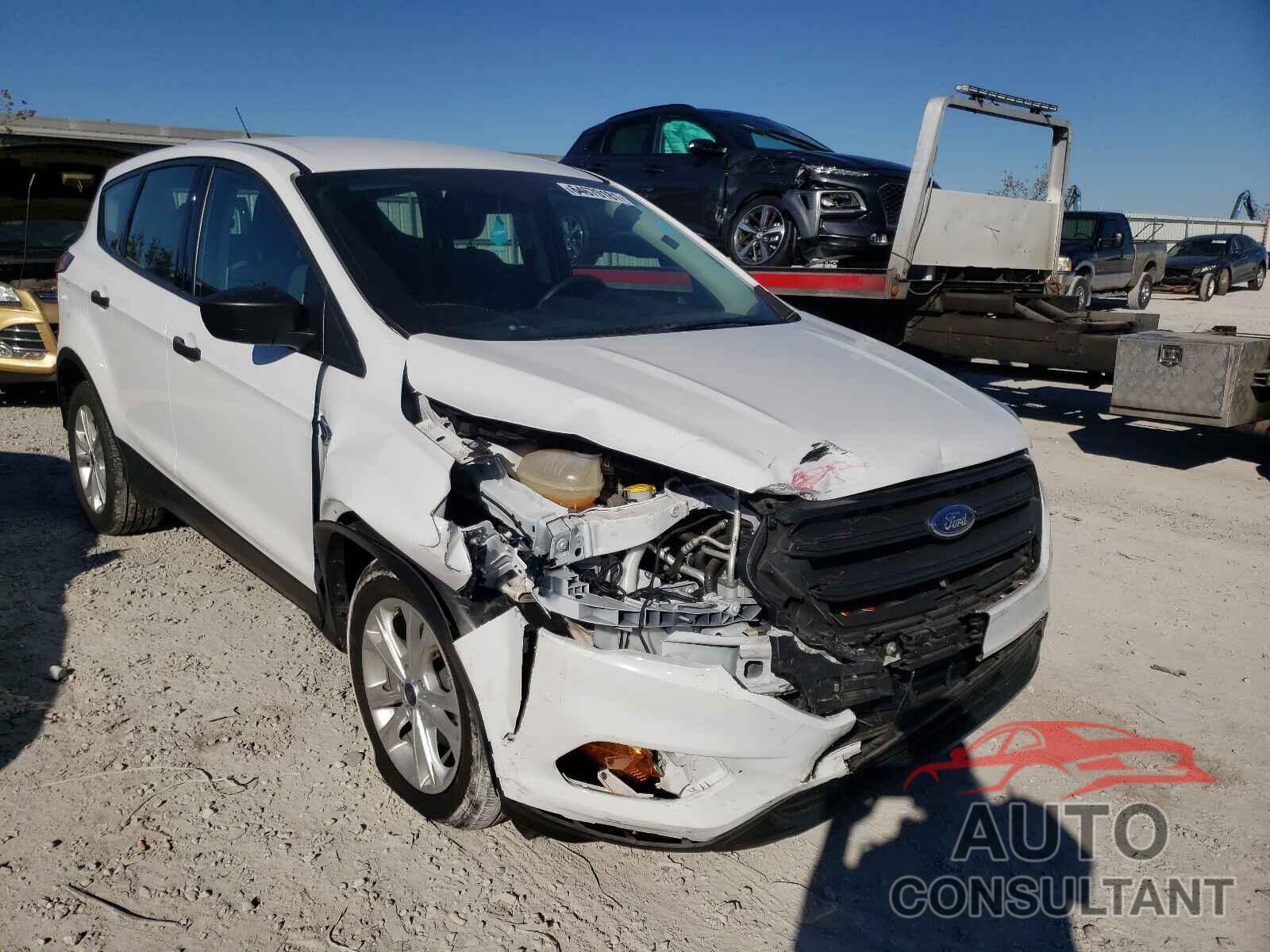 FORD ESCAPE 2019 - 1FMCU0F73KUC49809