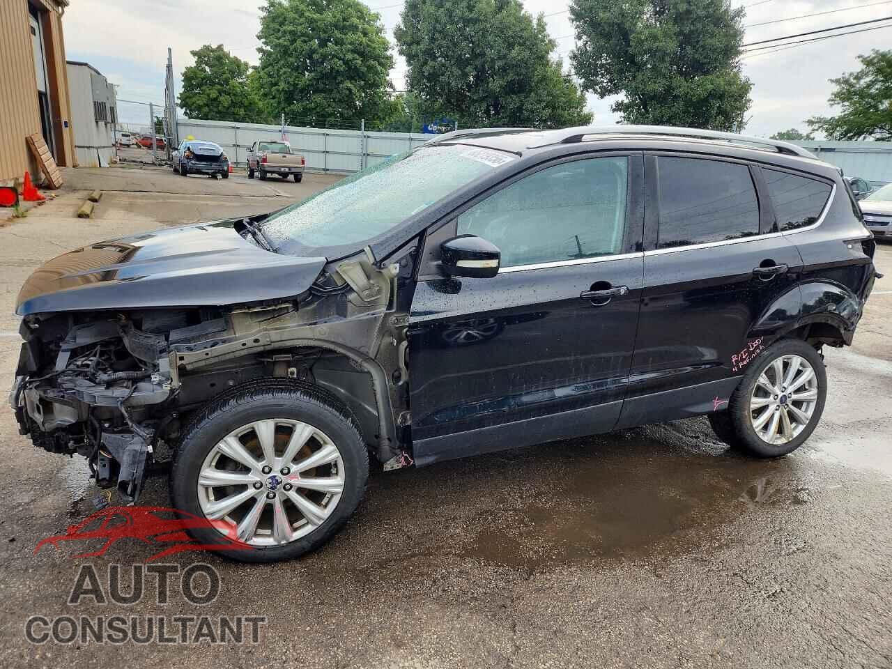 FORD ESCAPE 2017 - 1FMCU0JD4HUC85286