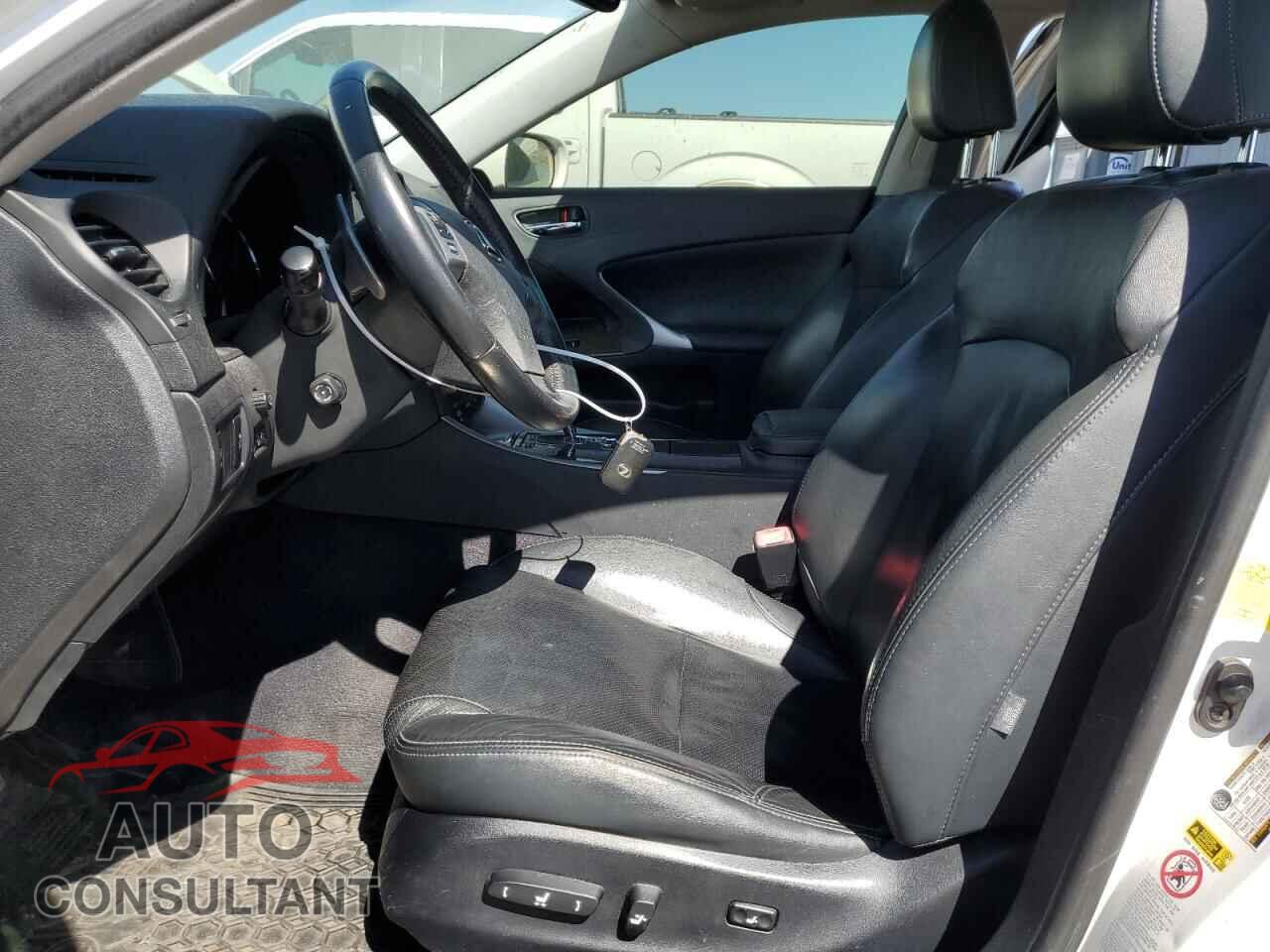 LEXUS IS 2012 - JTHCF5C26C5054950