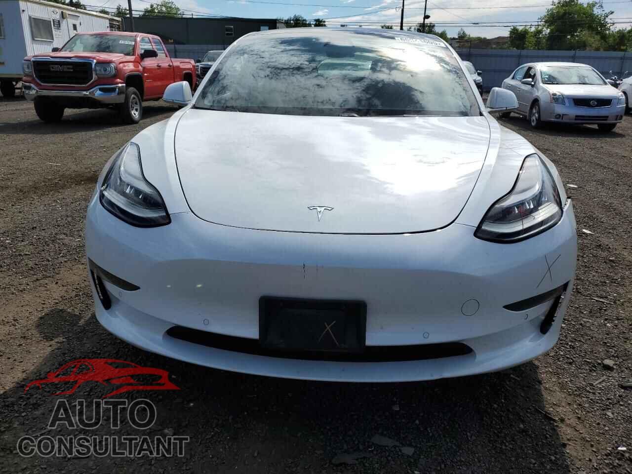 TESLA MODEL 3 2019 - 5YJ3E1EA0KF484214