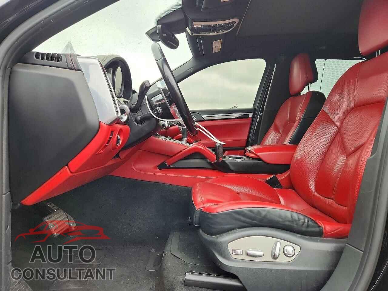 PORSCHE CAYENNE 2016 - WP1AE2A29GLA58049