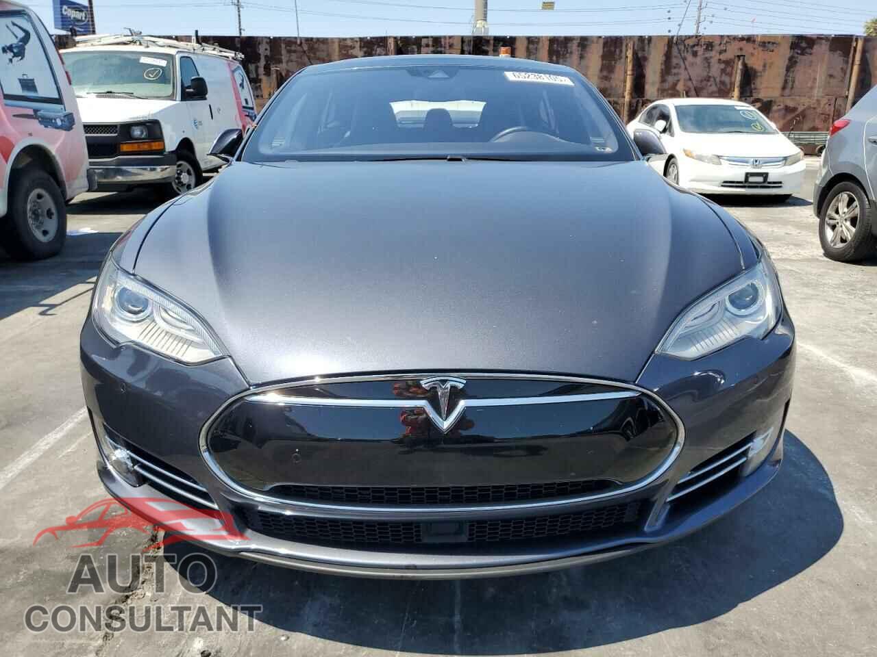 TESLA MODEL S 2016 - 5YJSA1E22GF136325