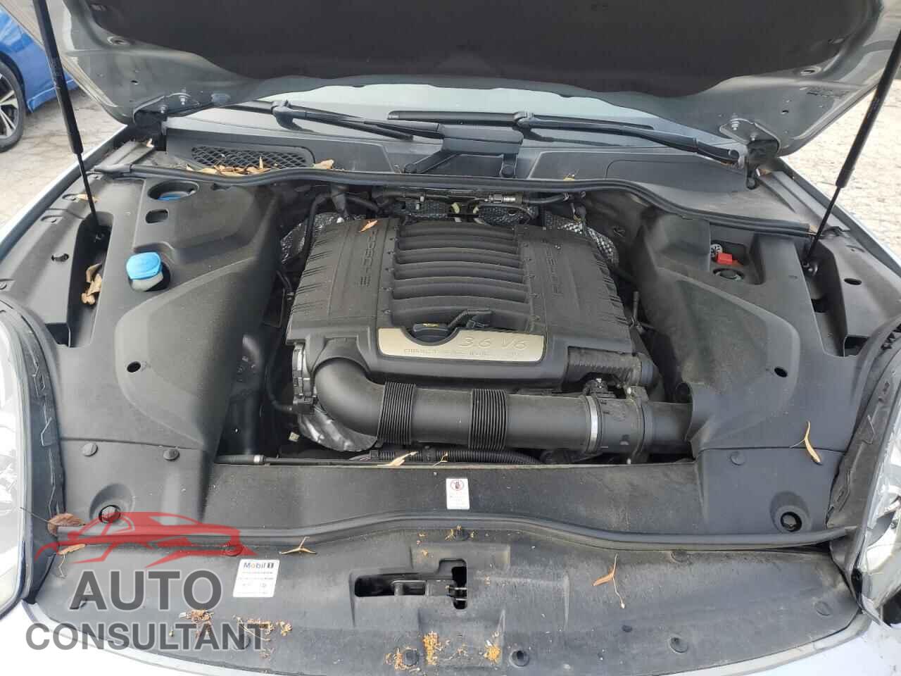 PORSCHE CAYENNE 2017 - WP1AA2A24HKA82309
