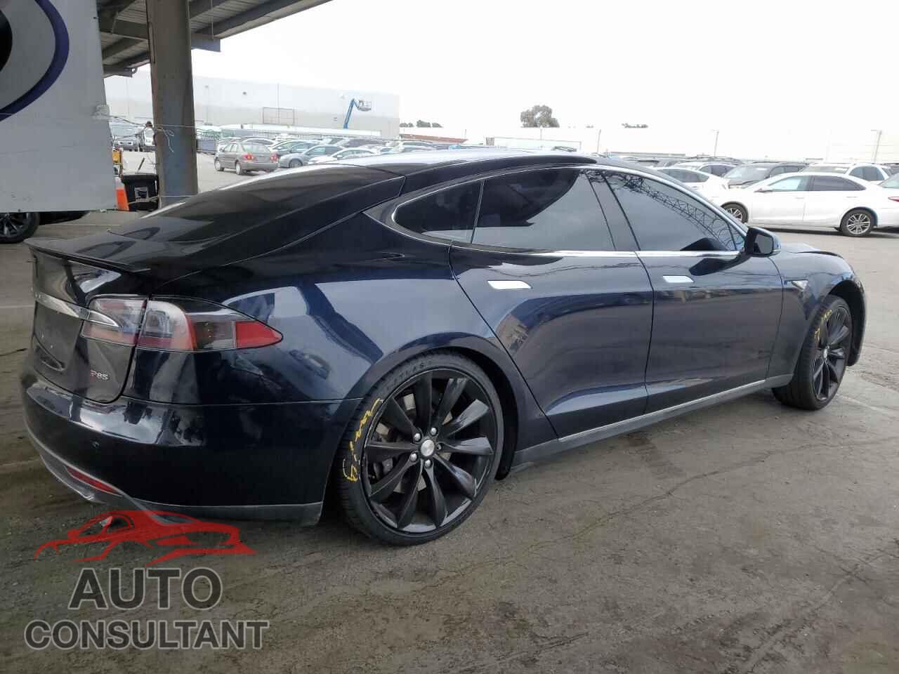 TESLA MODEL S 2013 - 5YJSA1CP6DFP12590