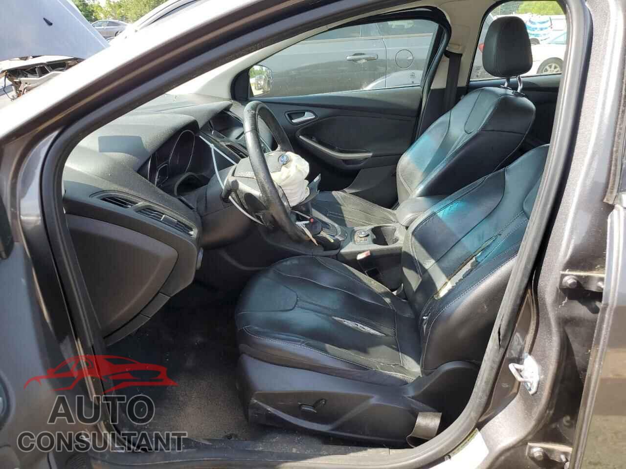 FORD FOCUS 2012 - 1FAHP3M25CL206029