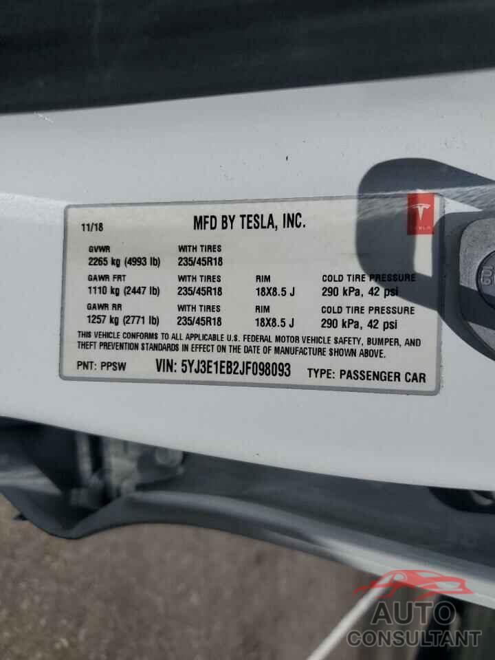 TESLA MODEL 3 2018 - 5YJ3E1EB2JF098093