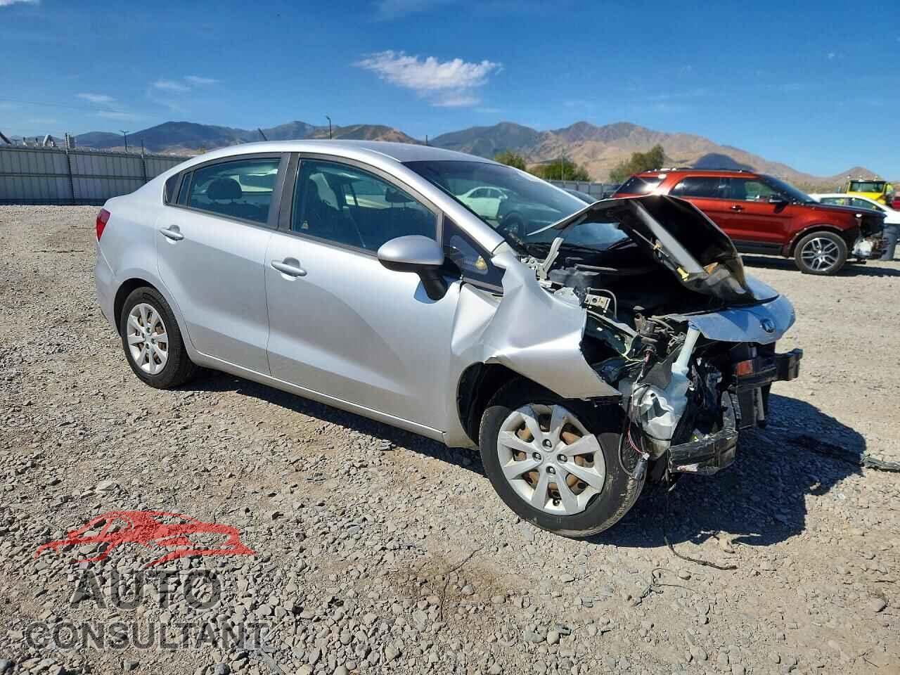 KIA RIO 2017 - KNADM4A38H6021531