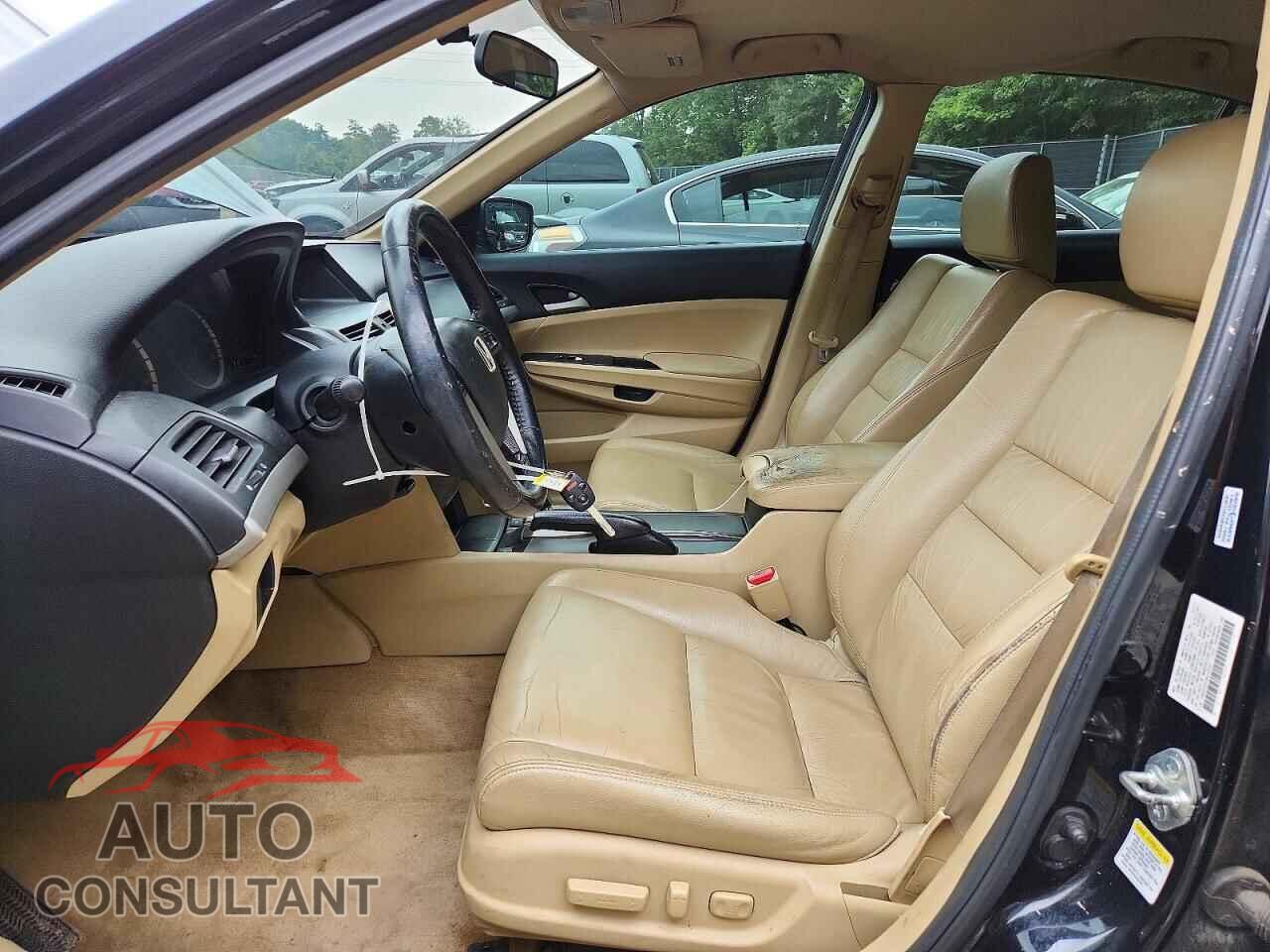 HONDA ACCORD 2011 - 1HGCP2F61BA108545