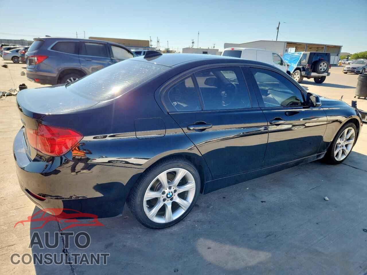BMW 3 SERIES 2015 - WBA3B1G51FNT06339