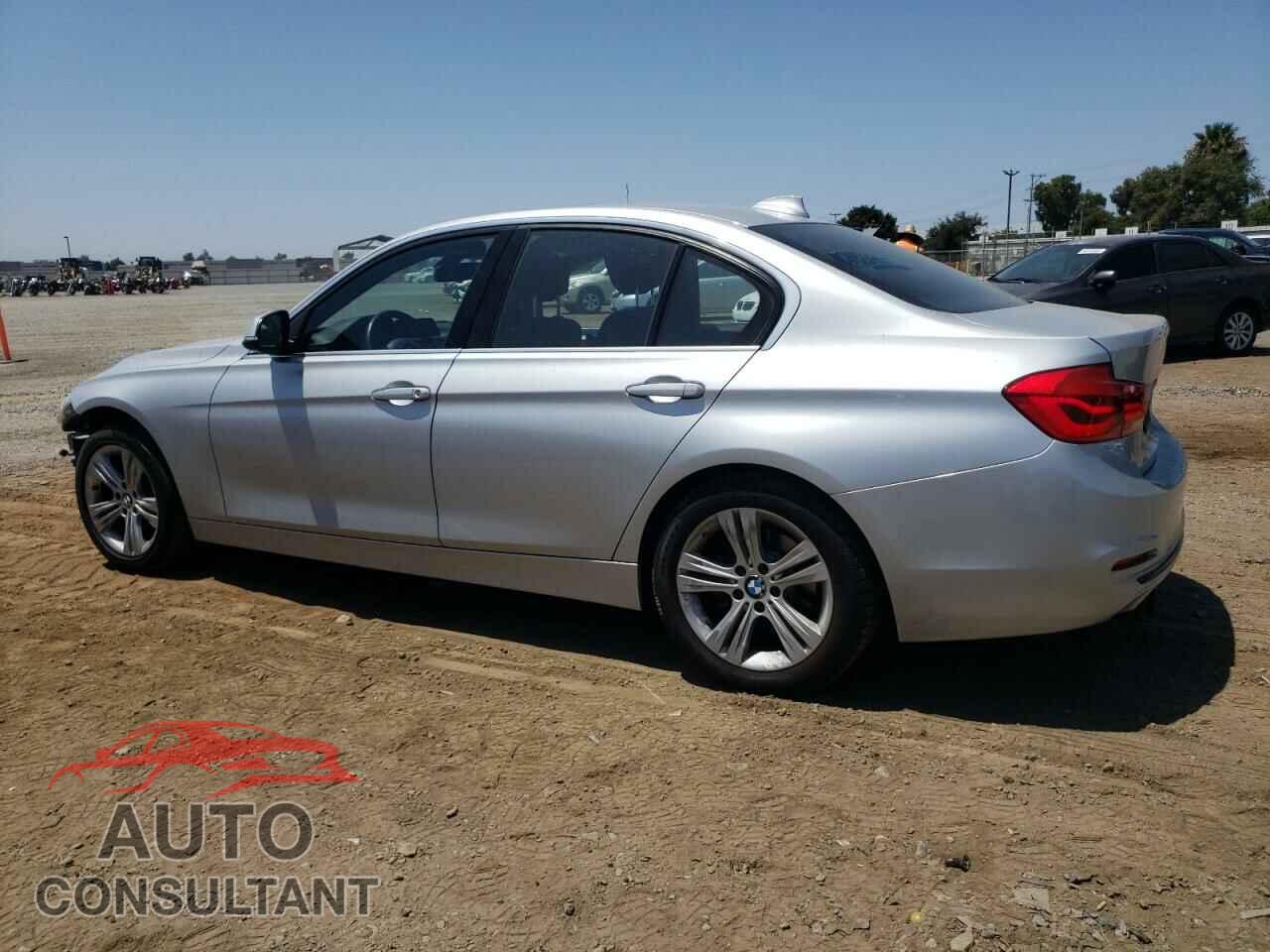 BMW 3 SERIES 2018 - WBA8B9C53JEE81472