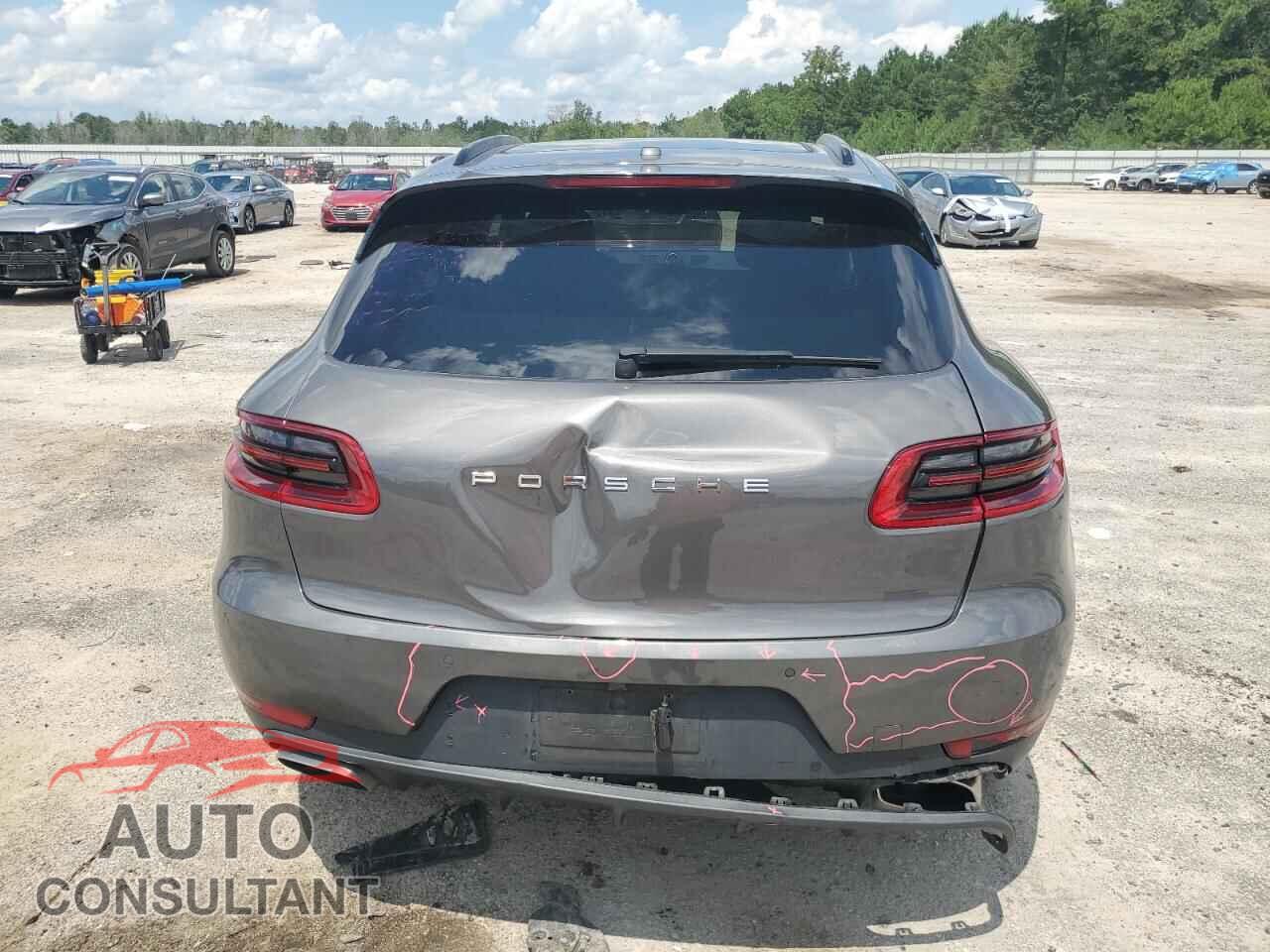PORSCHE MACAN 2018 - WP1AA2A55JLB00018