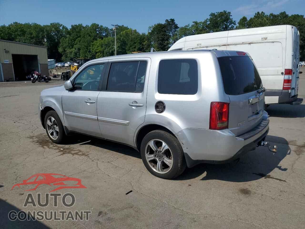 HONDA PILOT 2015 - 5FNYF4H37FB072668