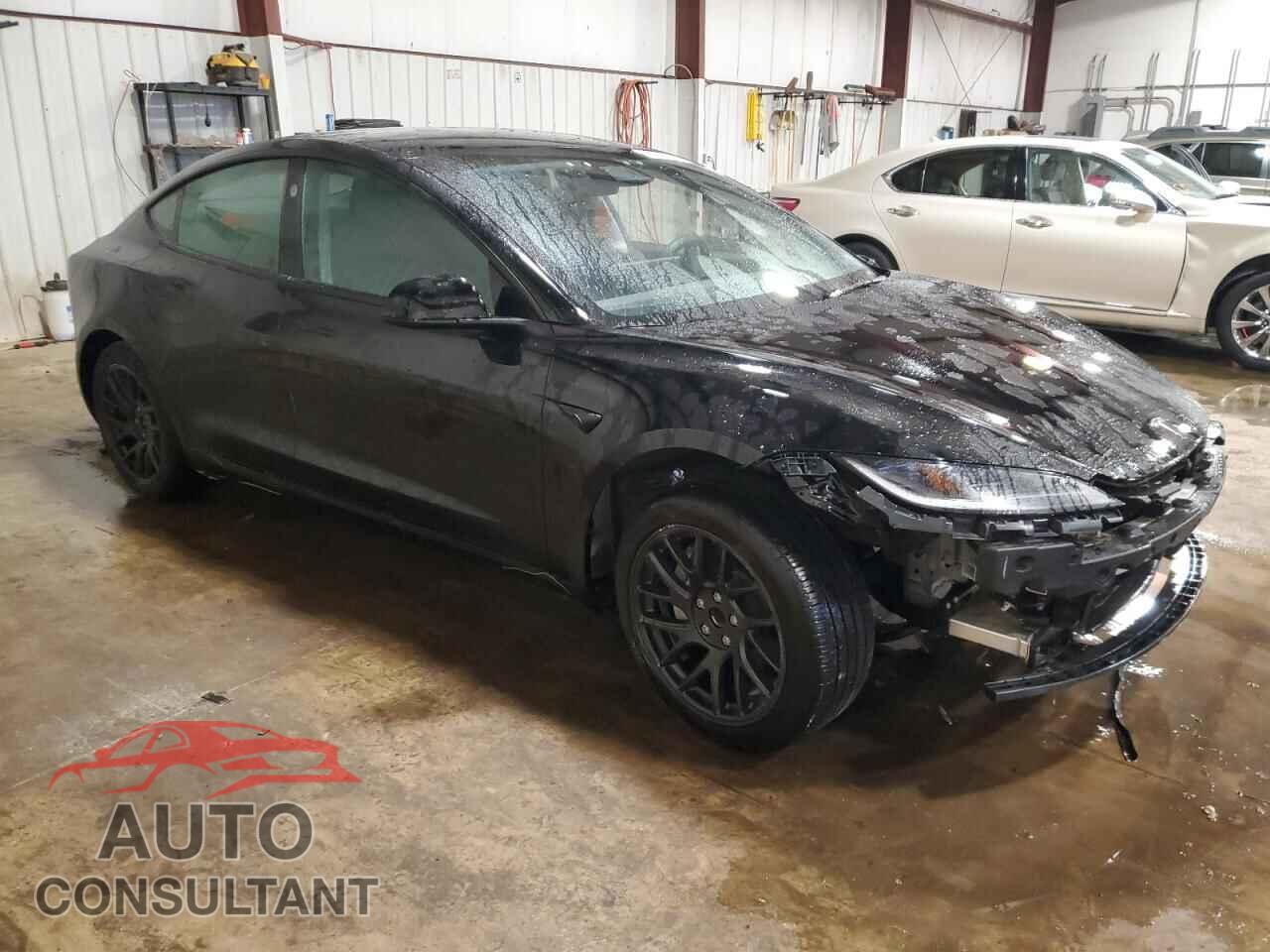 TESLA MODEL 3 2024 - 5YJ3E1EA8RF731232
