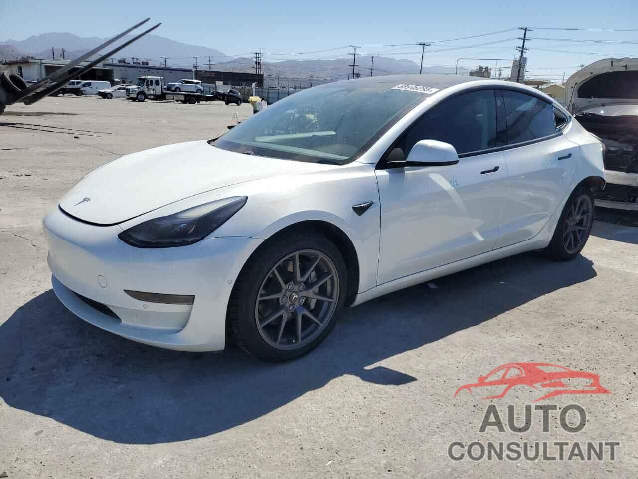 TESLA MODEL 3 2021 - 5YJ3E1EA2MF871527