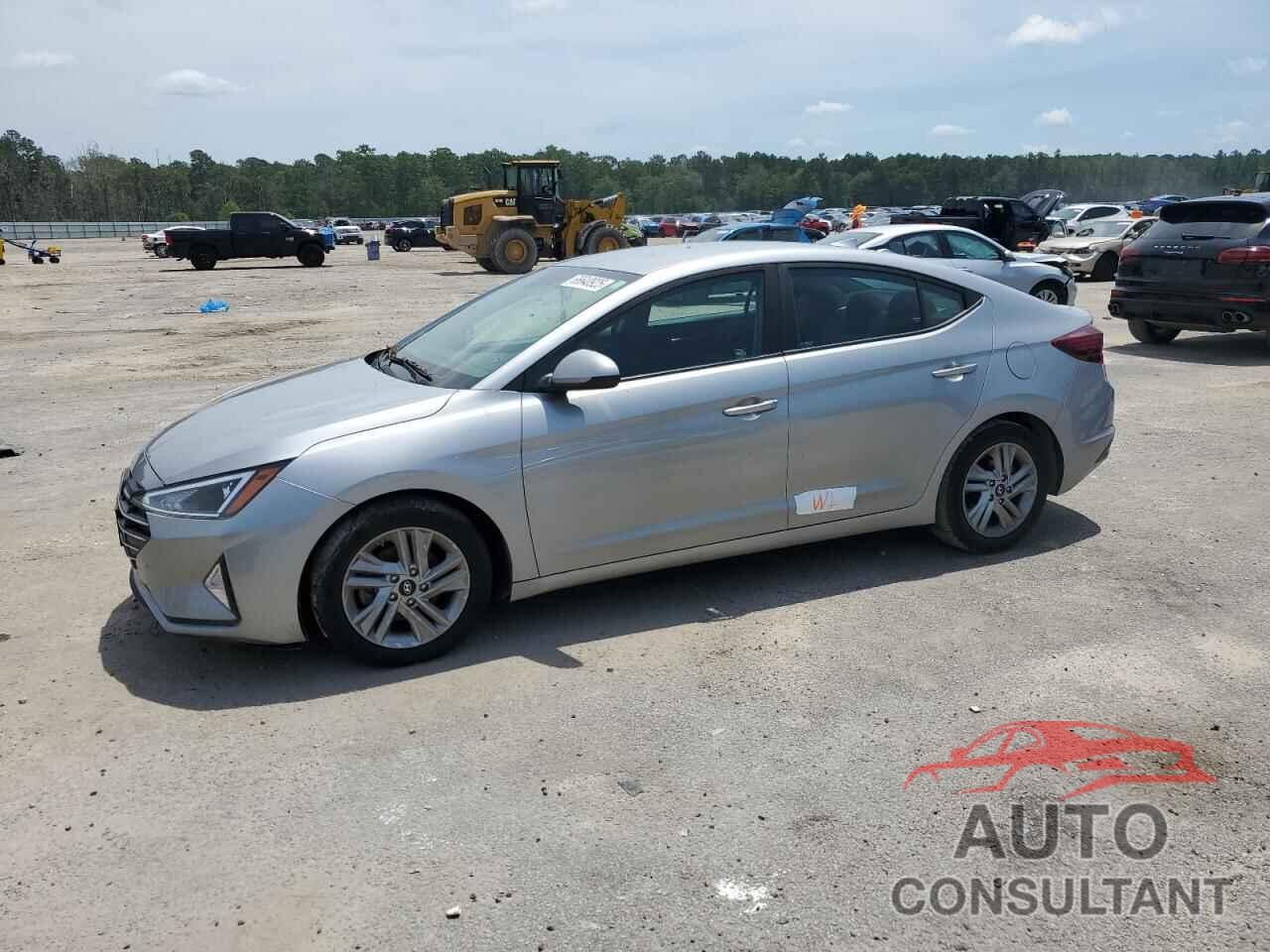 HYUNDAI ELANTRA 2020 - 5NPD84LF5LH563487