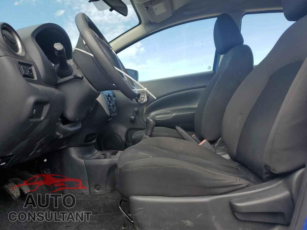 NISSAN VERSA 2016 - 3N1CE2CP3GL407068