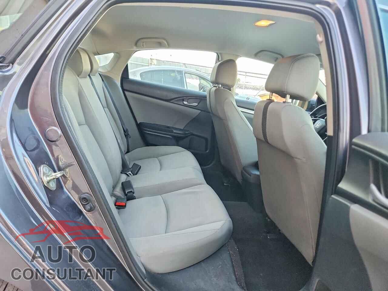 HONDA CIVIC 2017 - 19XFC2F55HE021185