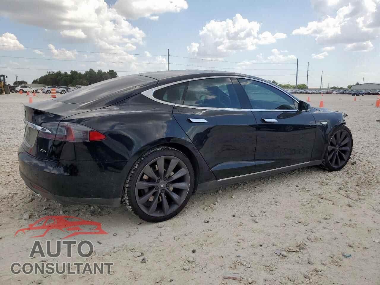 TESLA MODEL S 2016 - 5YJSA1E22GF132629