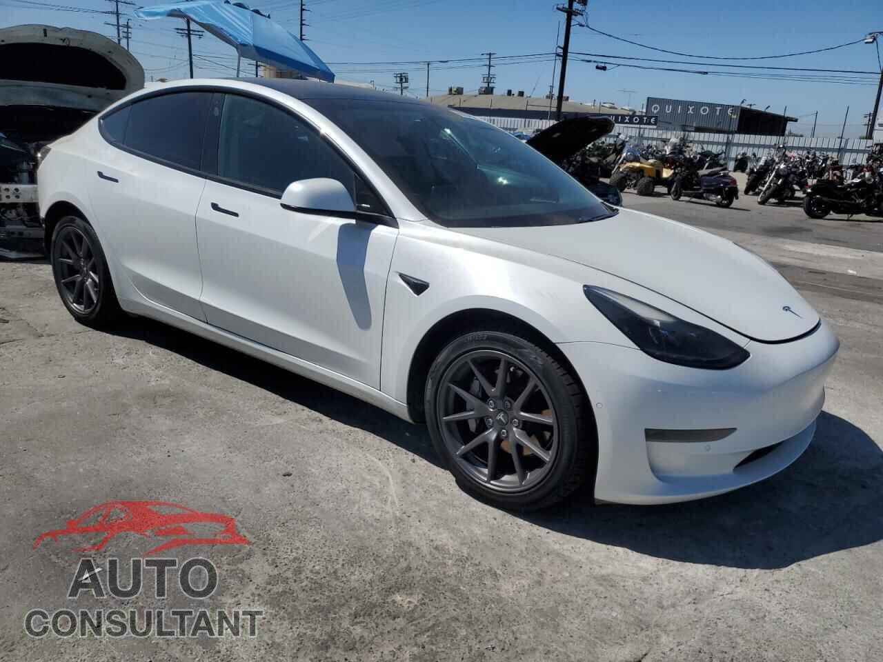 TESLA MODEL 3 2021 - 5YJ3E1EA2MF871527
