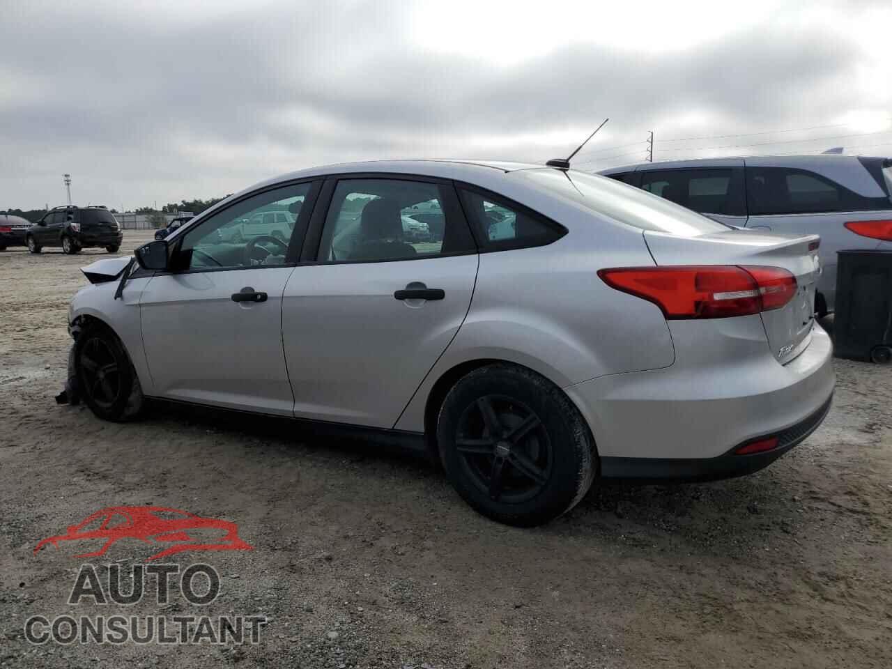 FORD FOCUS 2016 - 1FADP3E22GL249956
