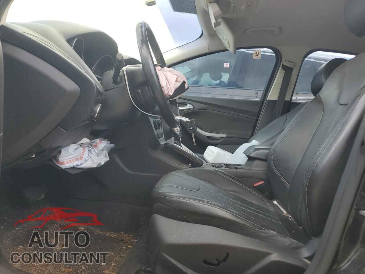 FORD FOCUS 2014 - 1FADP3F29EL147548