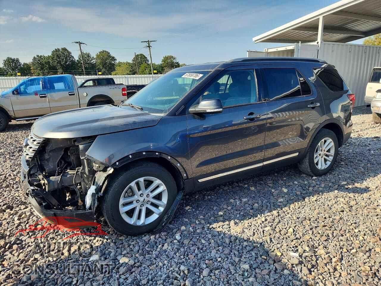 FORD EXPLORER 2017 - 1FM5K7D8XHGA97618