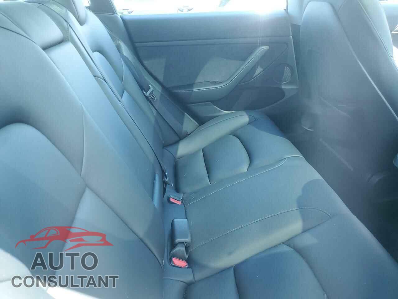 TESLA MODEL 3 2023 - 5YJ3E1EA2PF398295