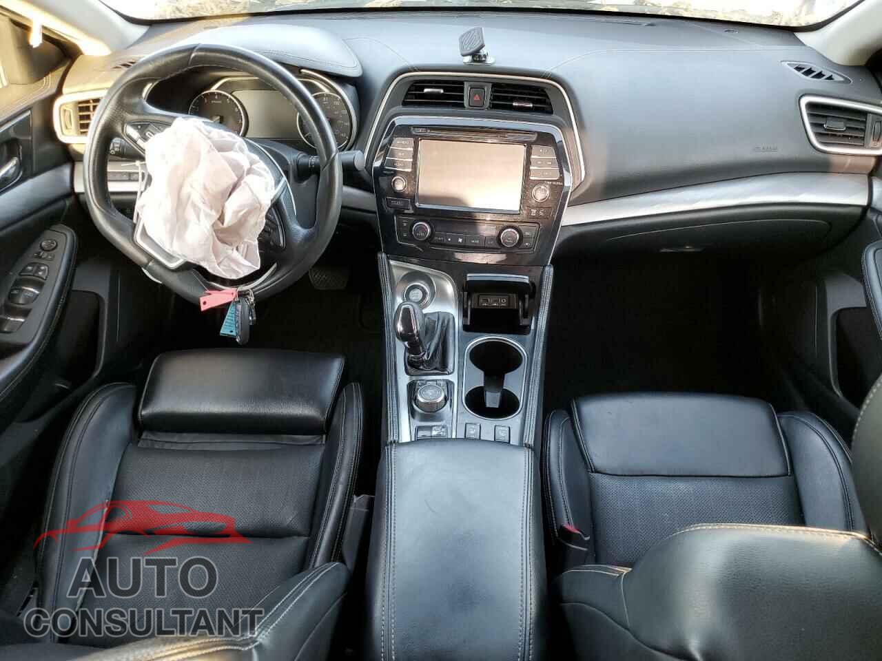 NISSAN MAXIMA 2017 - 1N4AA6AP1HC374262