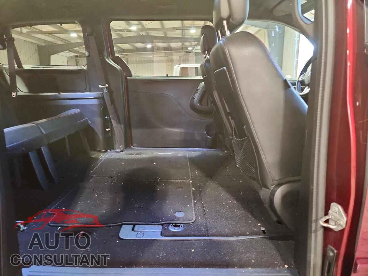 DODGE CARAVAN 2017 - 2C4RDGEG8HR700974