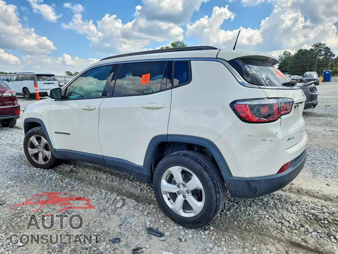 JEEP COMPASS 2018 - 3C4NJDBB8JT239129