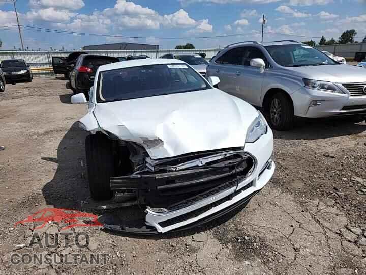 TESLA MODEL S 2014 - 5YJSA1H11EFP33935