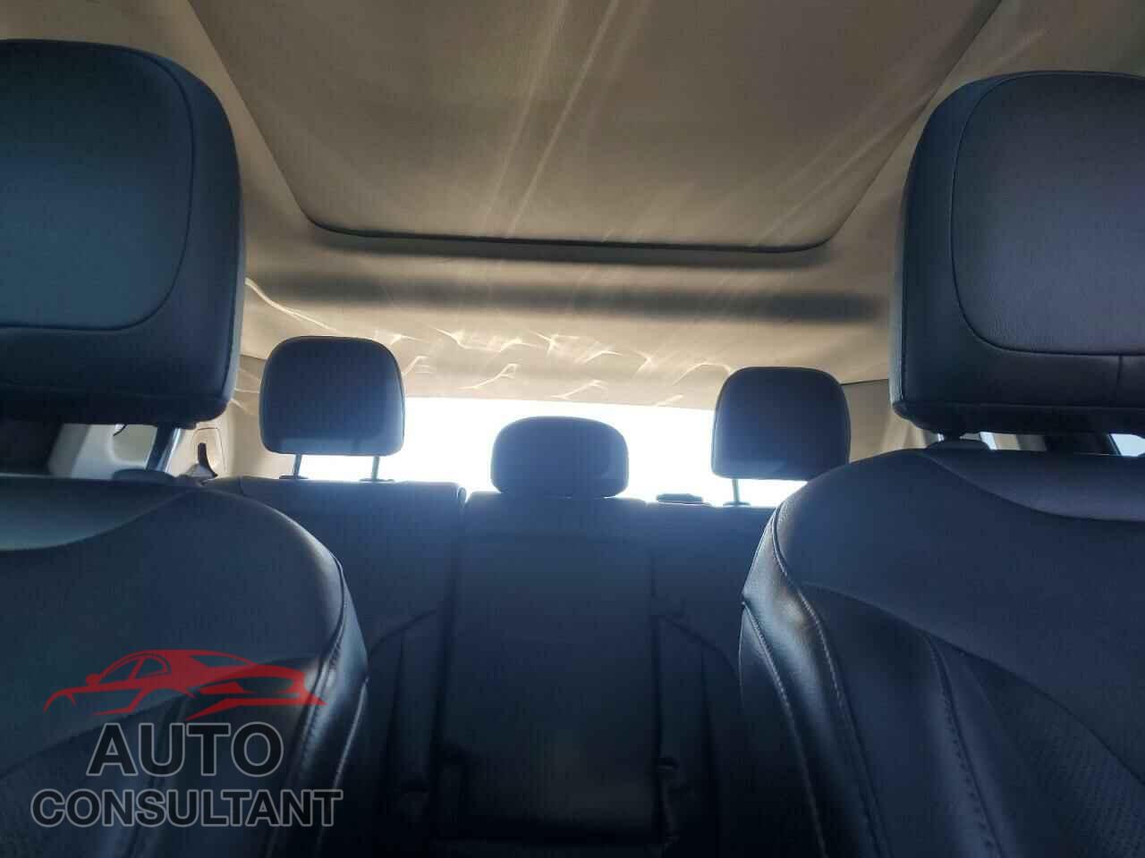 JEEP COMPASS 2020 - 3C4NJDCB2LT234221