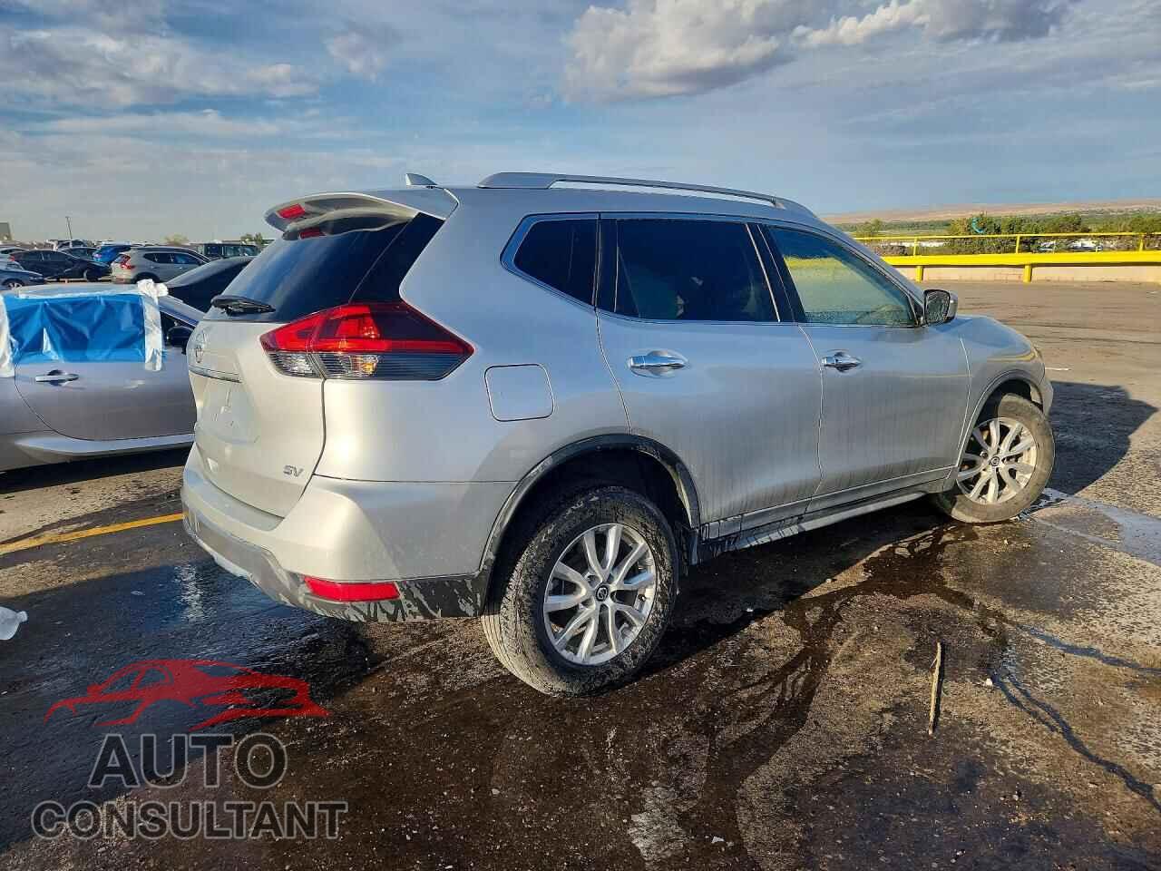 NISSAN ROGUE 2018 - KNMAT2MT3JP584530