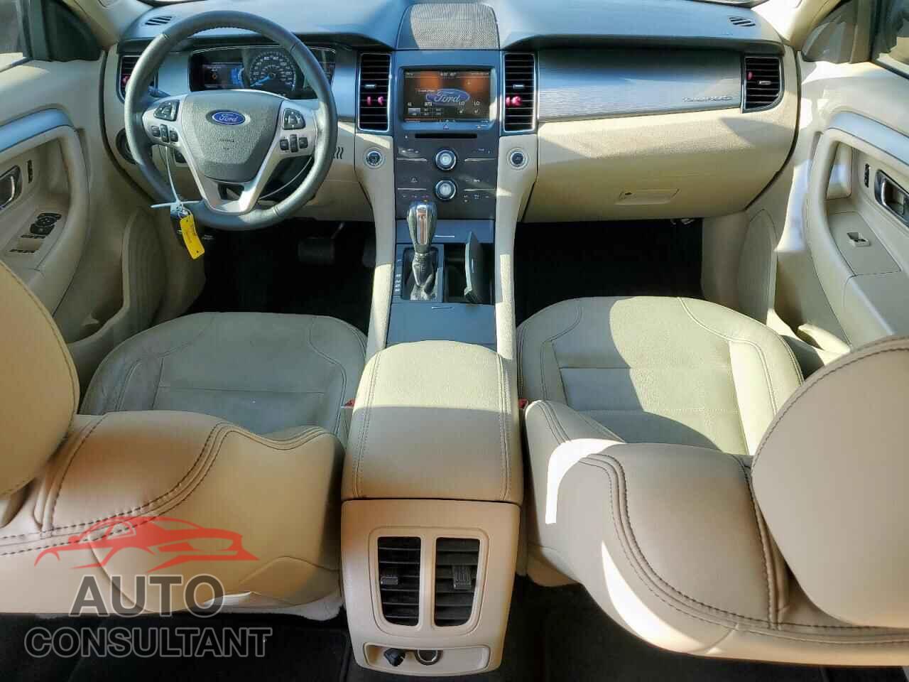FORD TAURUS 2015 - 1FAHP2E80FG155145
