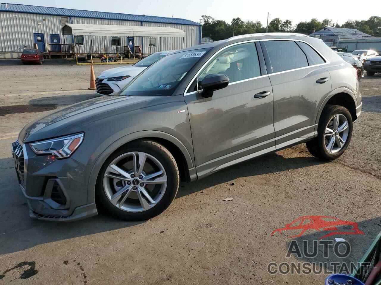 AUDI Q3 2022 - WA1EECF34N1068064