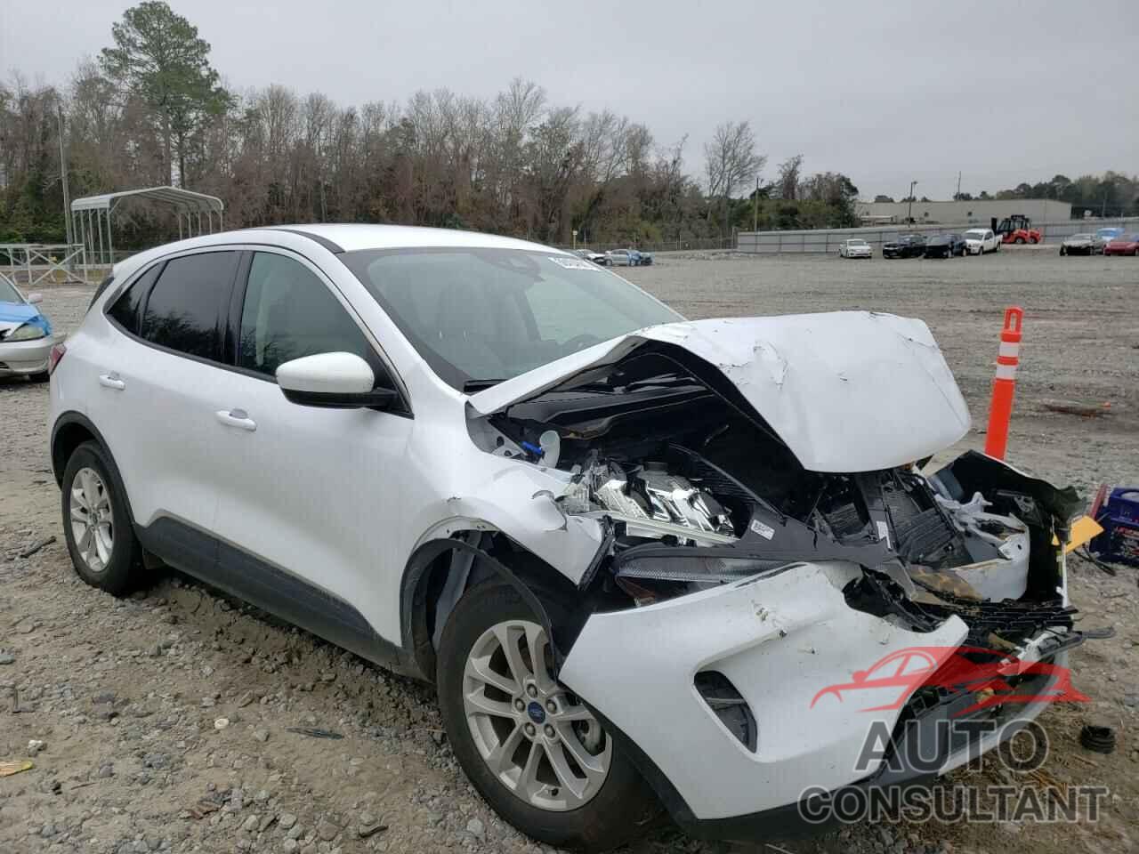 FORD ESCAPE 2020 - 1FMCU0G61LUA85323